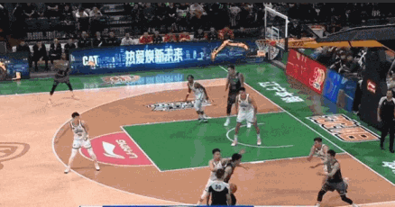 🏀CBA战报：利夫独得31分15篮板，辽宁双外援空砍62分仍以117-124不敌南京